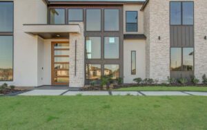 Natural Thin Limestone Veneer Detailing on Houston, TX Home